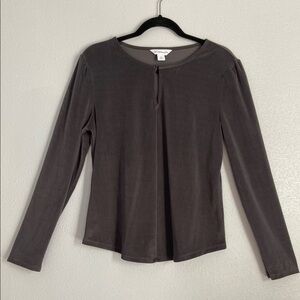 Liz Claiborne Women's Gray Key Hole Top Long Sleeve Shirt Soft Size Medium